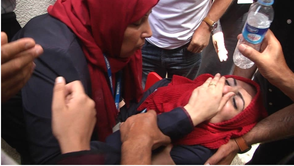 UNRWA employee attempts suicide in front of agency headquarters after termination