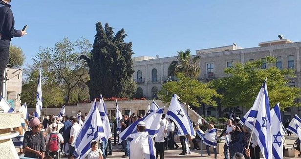 Jewish settlers organize provocative marches in al-Khalil, Nablus