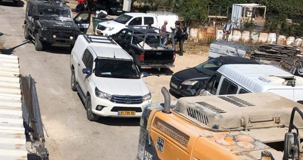 IOA bulldozes land, demolishes car wash in Nabi Samwil village
