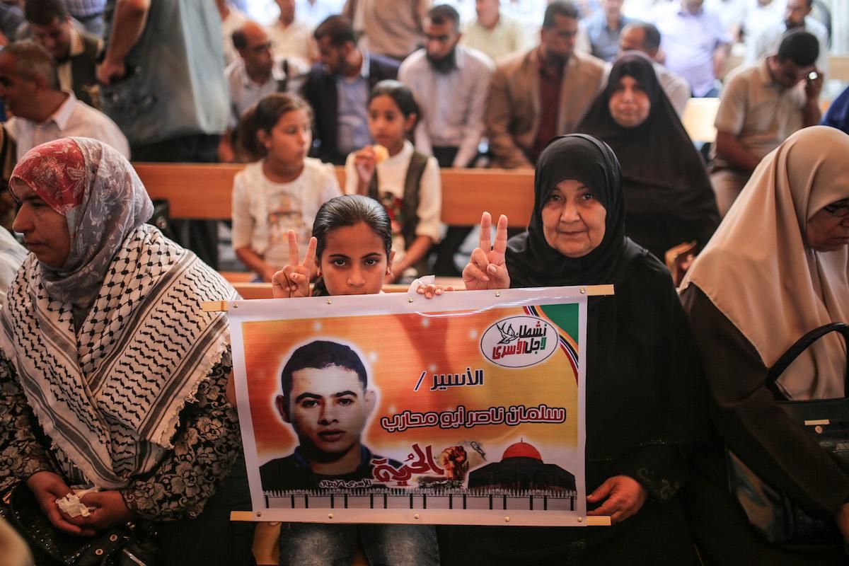 Human rights report: Israel punishes Palestinian prisoners and their families by paying arbitrary fines