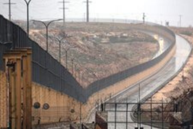 Israel to Build �Apartheid Road� for Palestinians in West Bank