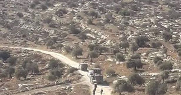 IOF demolishes Palestinian factory in Nablus