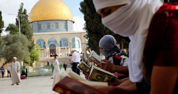 Sheikh Kiswani calls for intensive Muslim presence at Aqsa Mosque