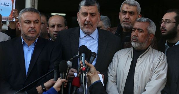 Palestinian factions: PCC should make four national decisions