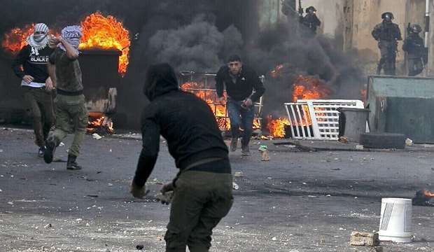 Two Palestinians injured, others kidnaped by IOF in W. Bank