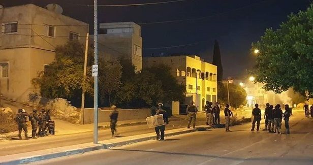 IOF kidnaps one Palestinian, clashes with gunmen in Jenin City