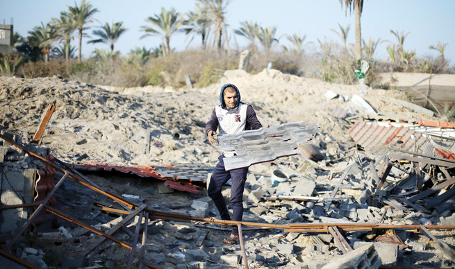 Palestinians wait on talks of possible elections