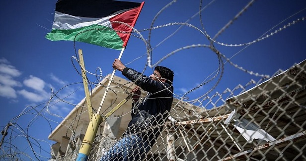 Govt delegation to pop in Gaza to take over border crossings