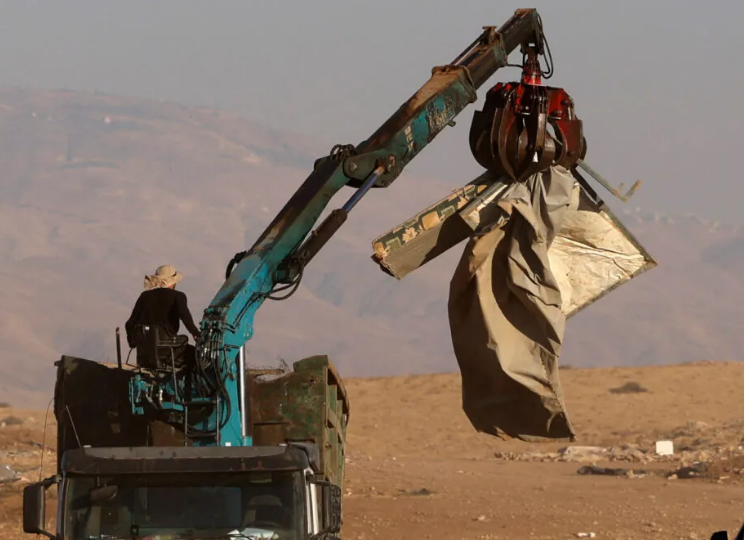 'Israeli soldiers render Bedouin family shelter less'