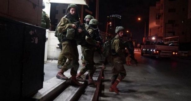IOF kidnaps Palestinian citizens overnight in W. Bank and J�lem