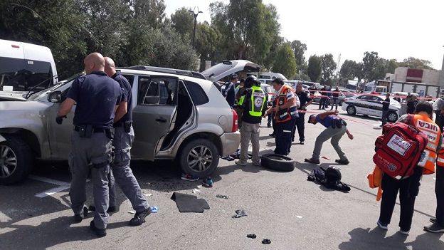 Palestinian shot by Israeli cops over alleged car-ramming attack