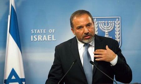 Lieberman promises Gaza ports in exchange for captive soldiers