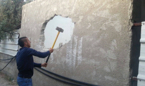 Jerusalem: Family forced to destroy own property due to demolition notice