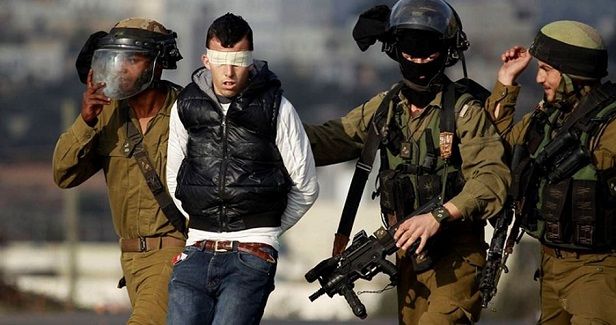 Palestinian youths kidnapped by Israeli forces at nightfall