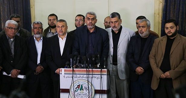 Factions: Abbas's new decisions serve Israeli occupation