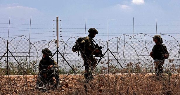 6 Palestinian workers injured in IOF chase