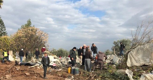 Israeli settlers set up new mobile caravans in Jenin