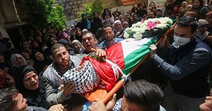 Hundreds march in funeral of Palestinian who died in Israeli jail
