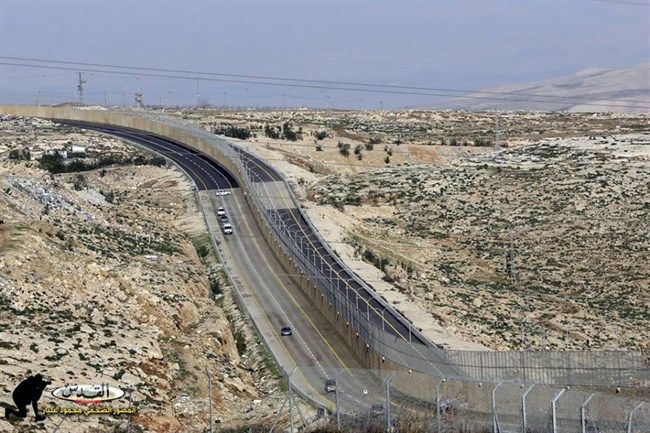Activists block Israeli 'Apartheid Road' near Jerusalem