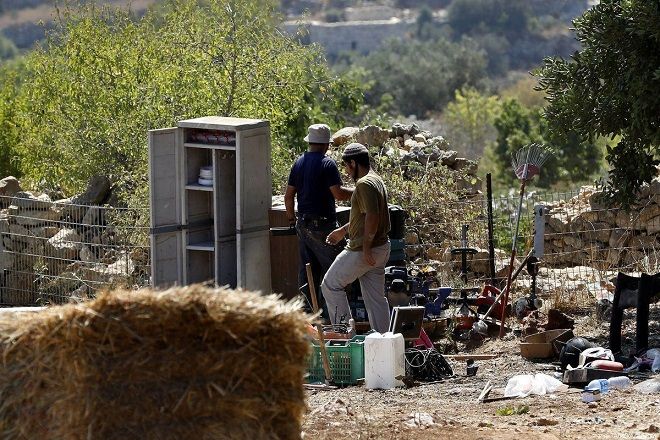 Israel PM allows settlers to take over a Palestinian house in Hebron