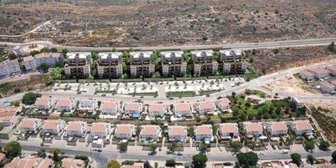 The Occupation Authorities Start Implementing The First Stage Railway Project to Connect Ariel with the 1948 Borders