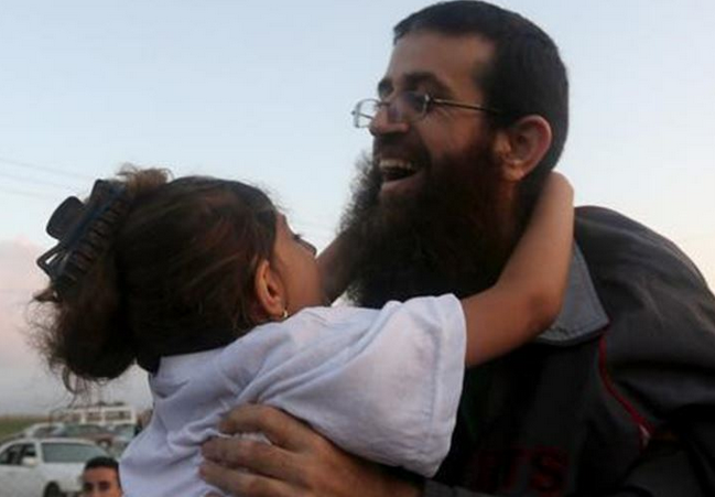 Palestinian prisoner Khader Adnan on hunger strike for 14th day