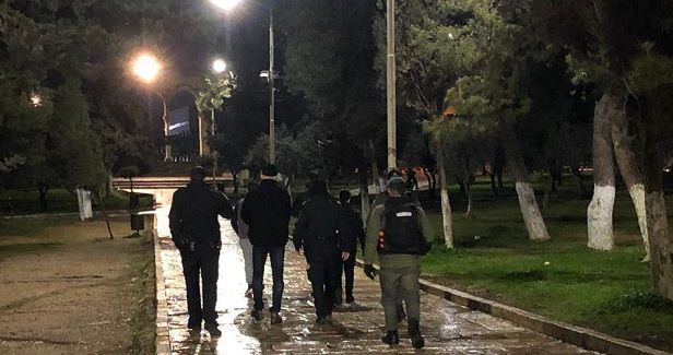 Child among three Palestinians arrested in IOF raids