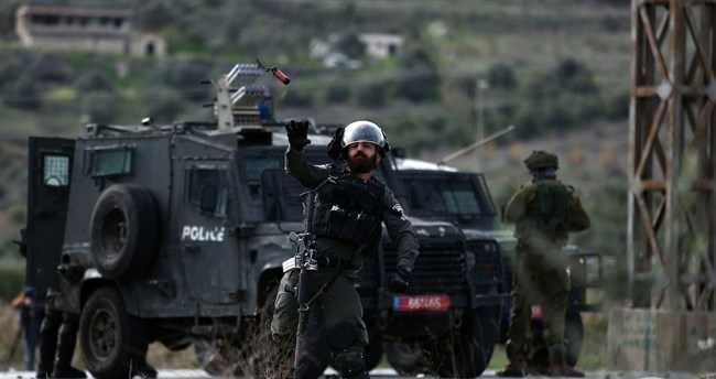 Israeli forces detain Palestinian student in Nablus-area village