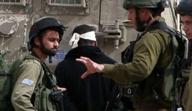 IOF kidnaps Palestinian at checkpoint in eastern al-Khalil