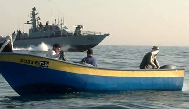 IOF carries out overnight attacks on Gaza fishermen