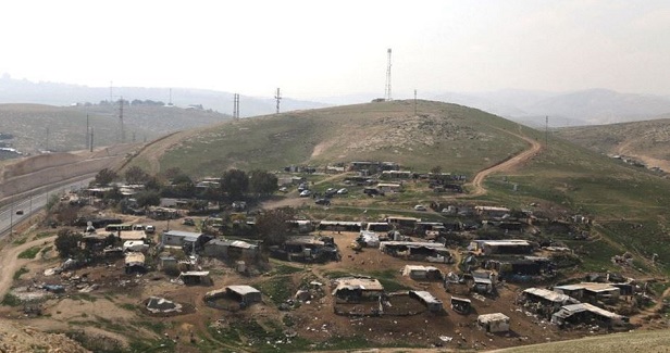 Objection filed against evacuation of Khan al-Ahmar Bedouins