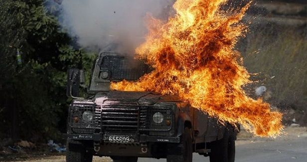 Young men attack Israeli patrol east of Qalqilya