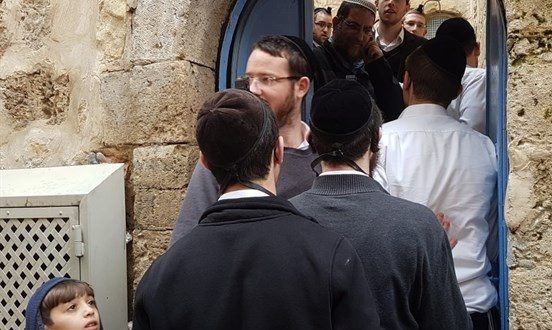 Israeli occupation forces evict Palestinian family from Jerusalem home