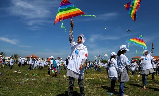 UNRWA Students Fly Kites in memory of Japanese Earthquake and Tsunami Victims for the Seventh Year