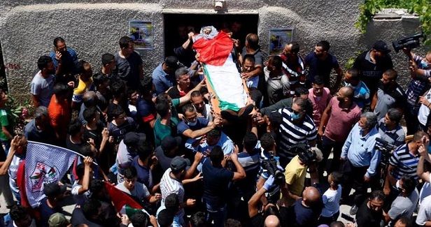 7 Palestinians killed by IOF in J�lem and its suburbs in current year