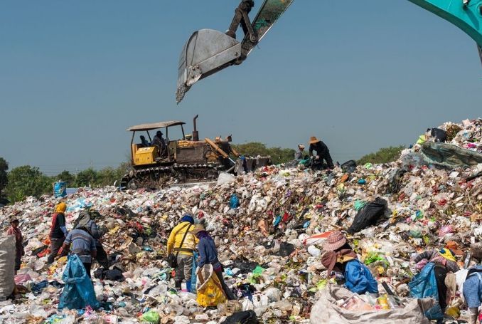 Al-Atyra: Israeli Violations against Environment Could Amount to War Crimes