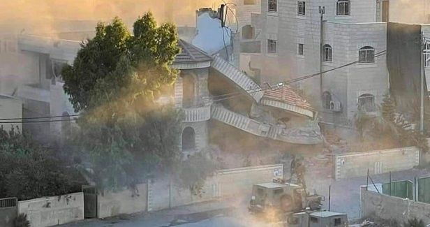 Israeli army blows up house of prisoner Muntaser Shalabi in Ramallah