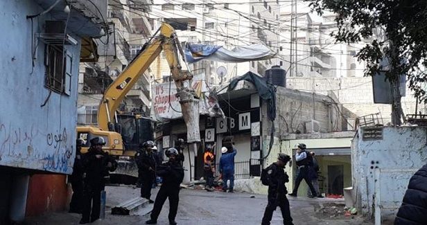 Palestinians protest in Qalansuwa against house demolition