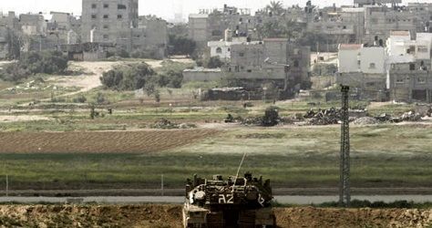 Israeli army bulldozers move into blockaded Gaza Strip