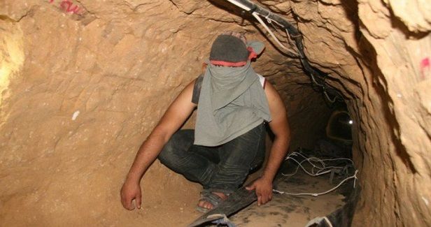 Two Palestinians killed in Gaza-Egypt tunnel