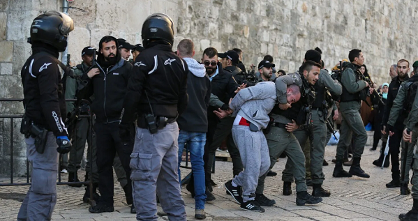 Israel soldiers turn Palestinians away from Al-Aqsa Mosque