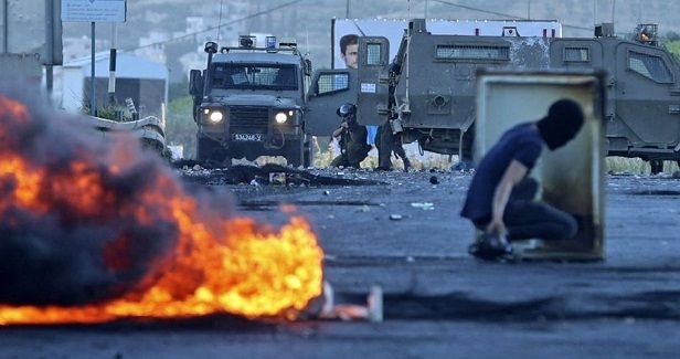 Three Palestinians injured by IOF gunfire in Qusra town