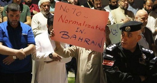 Peddling lie of economic incentives to obliterate Palestinian demands