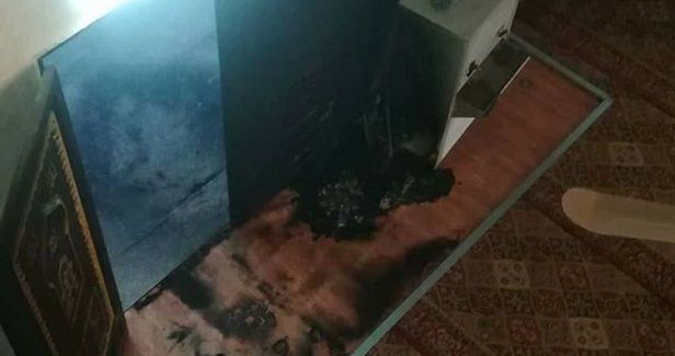 Torching Akraba mosque