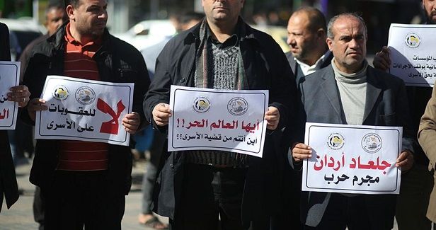 Palestinians in Israeli jails face neglect amid coronavirus spread