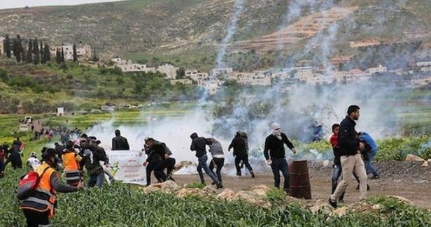 IOF quells anti-settlement march in Beit Dajan town
