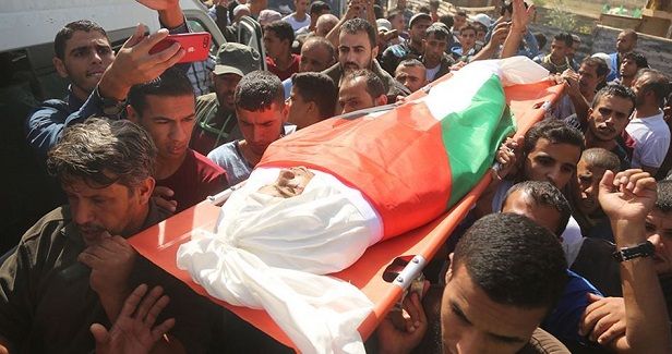 Massive participation in boy�s funeral