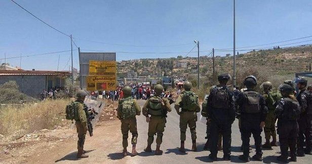 IOF shoots, arrests Palestinian at his home in Tulkarem