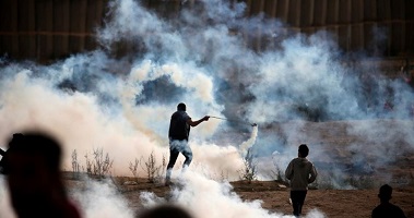 IOF injures 37 Palestinians in renewed Return March protests