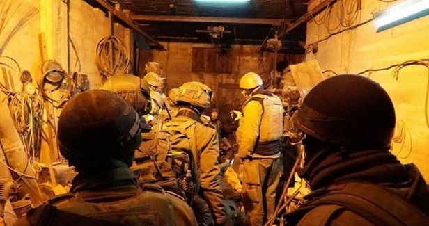 IOF raids metal workshop in Jenin, erects checkpoint in Salfit